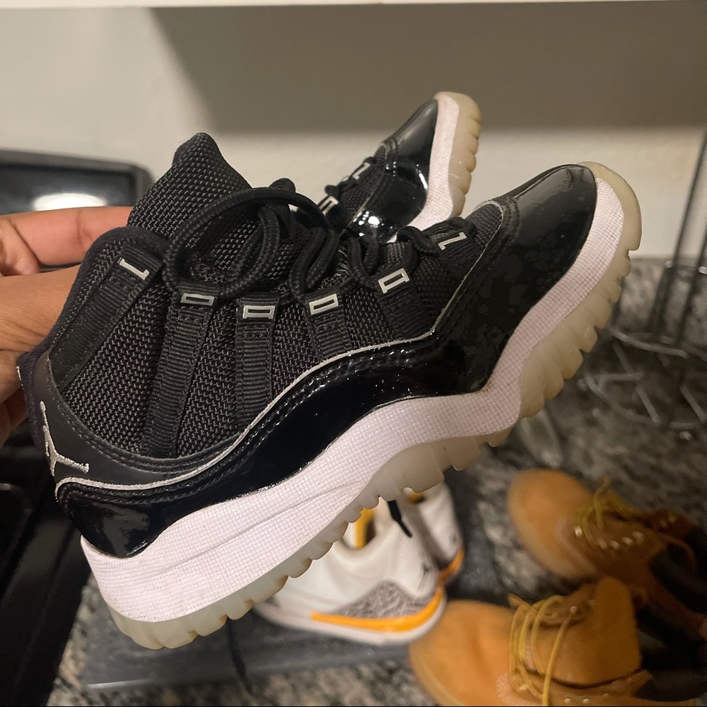 Jordan 11 worn a few times.